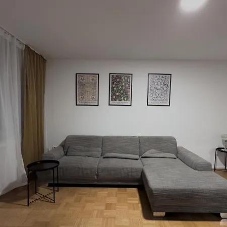H&h Apartment *